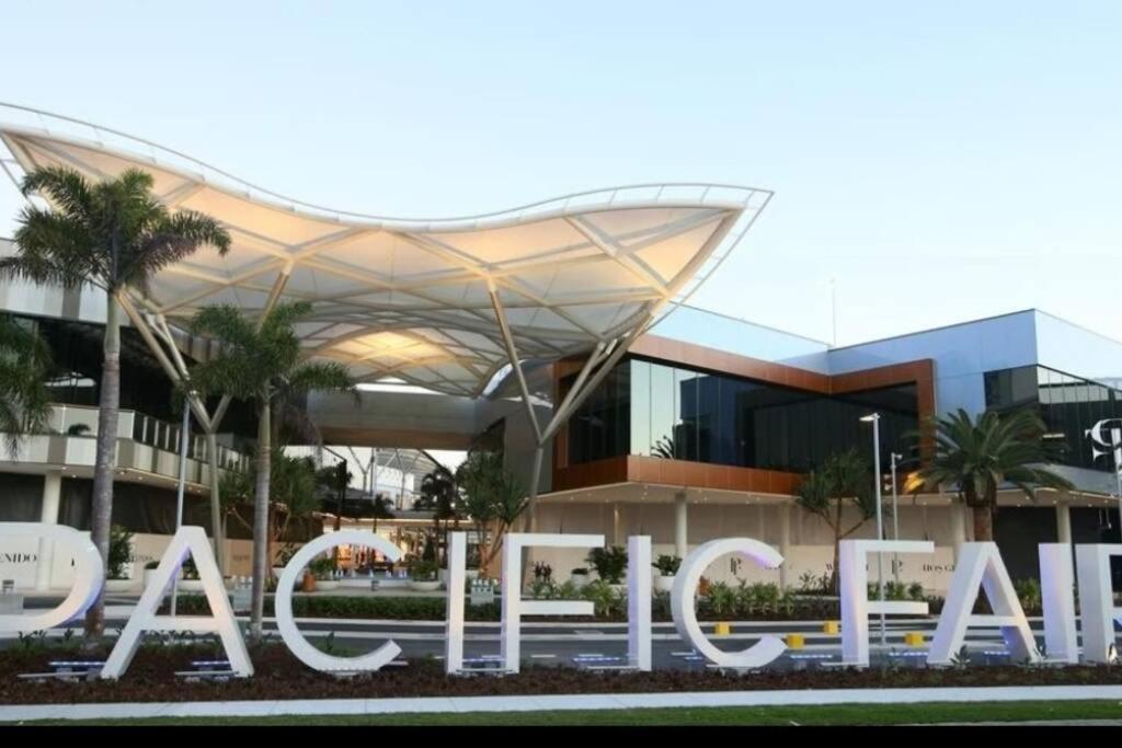 Broadbeach Victoria Square Gold Coast Esterno foto