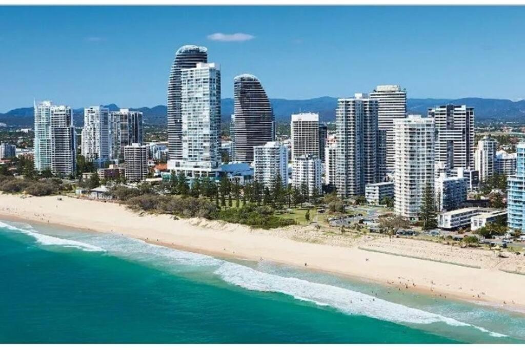 Broadbeach Victoria Square Gold Coast Esterno foto